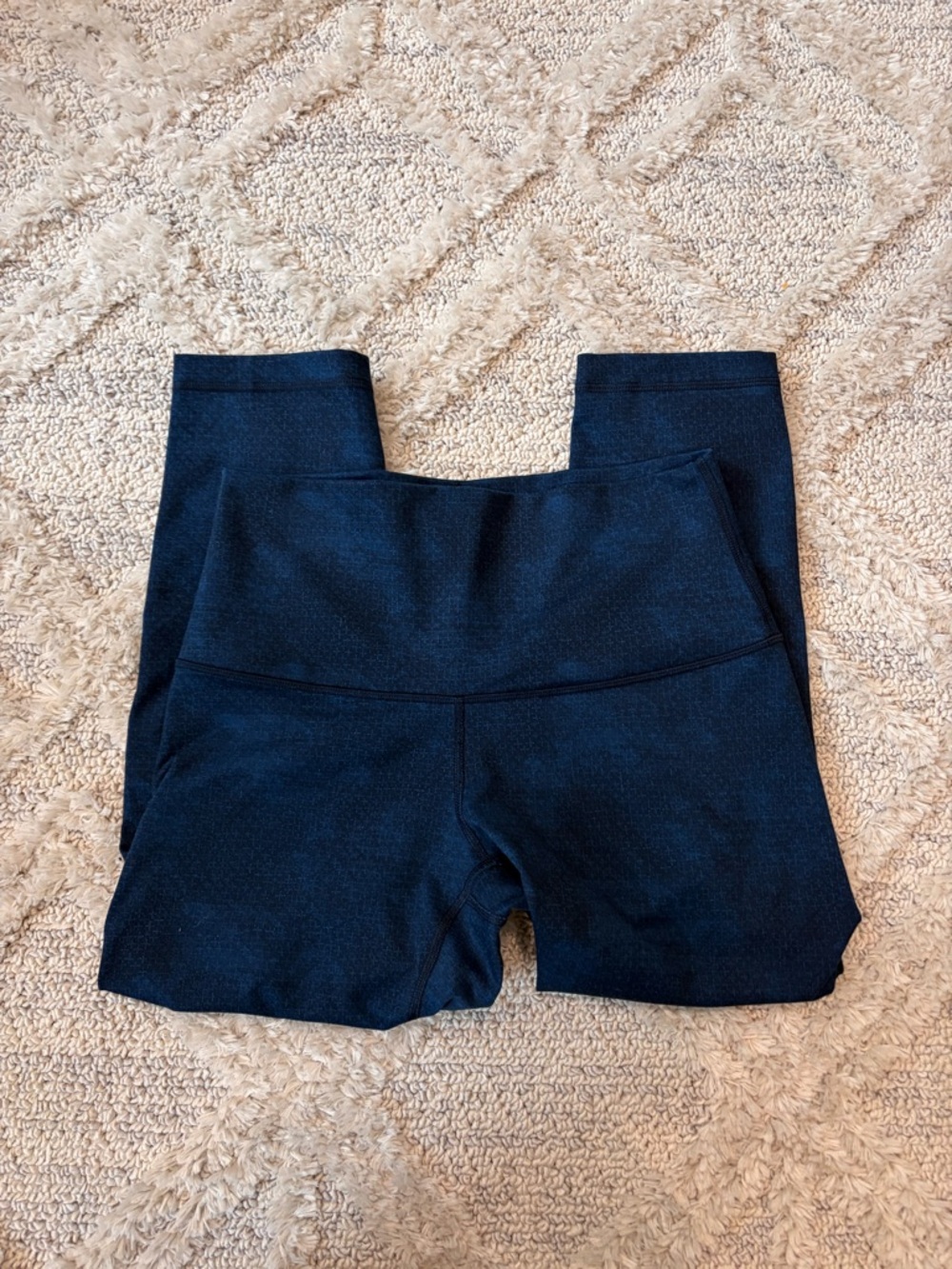 Lululemon High-Rise Leggings - Navy Blue - Size Large / 12